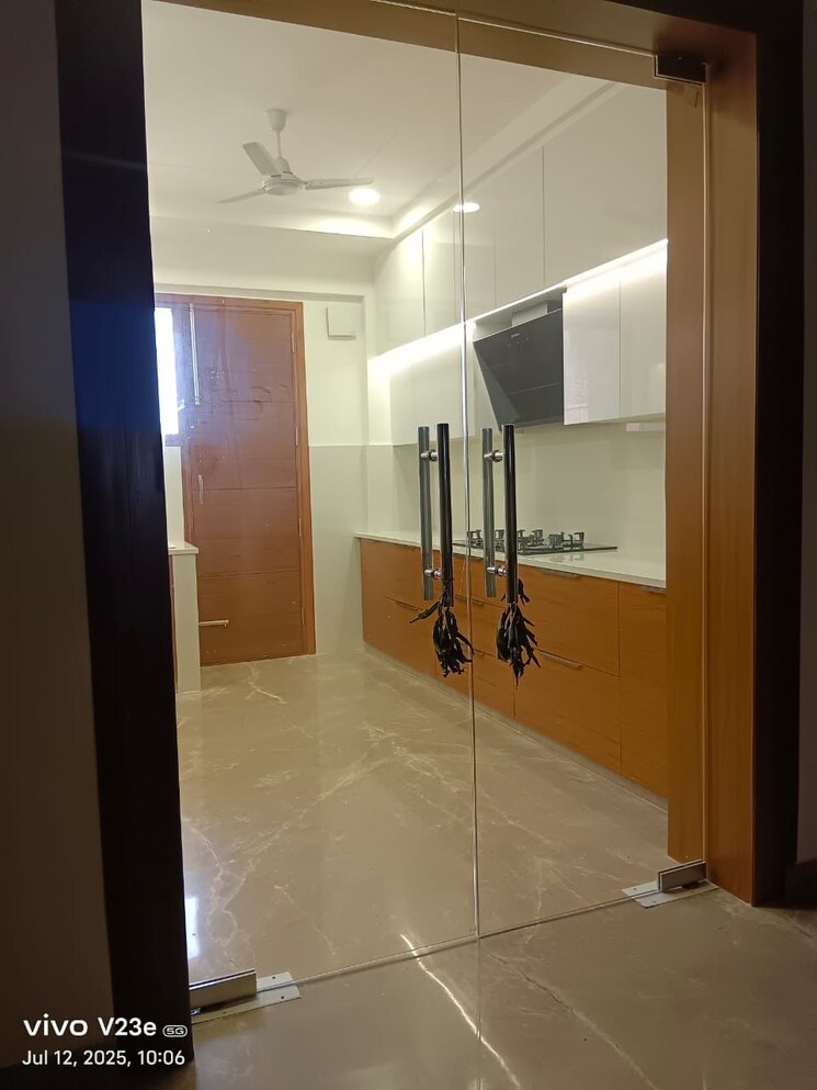 Living Room, sector 10 4 Bedroom 3600 Sq.Ft. Builder Floor In Sector 10 Panchkula 9280040