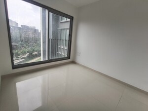 3 BHK Apartment For Rent in Rustomjee OZone, Goregaon West
