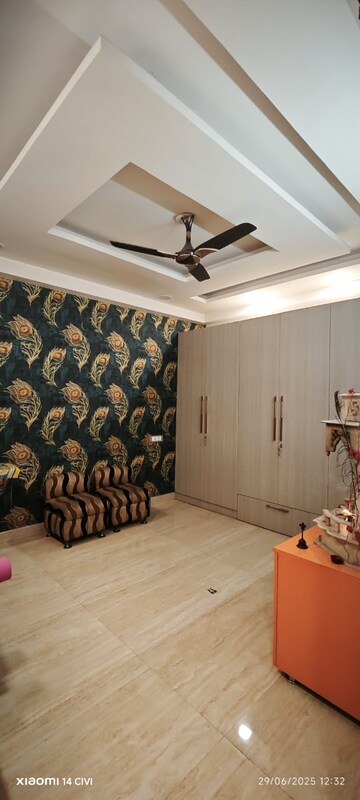 Bedroom in 4 BHK Builder Floor at Vasundhara Sector 5 – for Sale