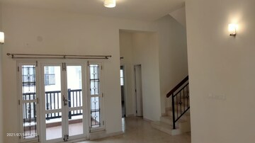 Room in 3 BHK Villa at Prestige Augusta Golf Village, Kothanur – for Rent
