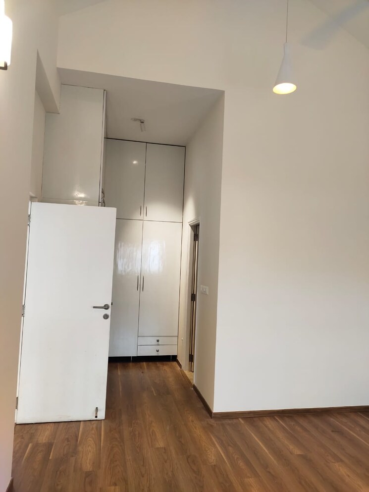 Room, prestige-augusta-golf-village 3 Bedroom 2400 Sq.Ft. Villa In Kothanur Bangalore 9280026