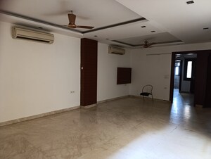 3 BHK Builder Floor For Sale in Defence Colony