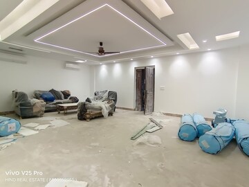 Living Room in 4 BHK Builder Floor at Vasant Kunj – for Rent