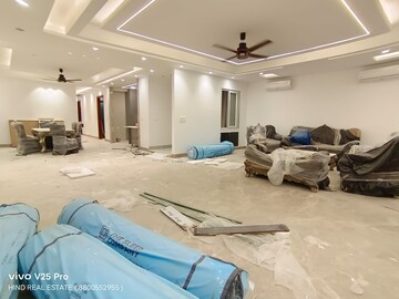 Living Room in 4 BHK Builder Floor at Vasant Kunj – for Rent