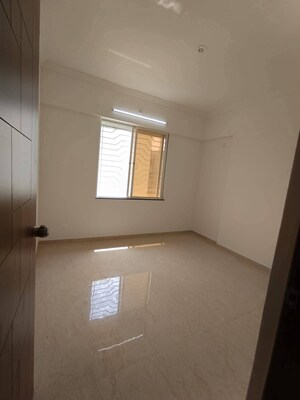 Room in 3 BHK Apartment at Sankul Apartments, Erandwane – for Sale