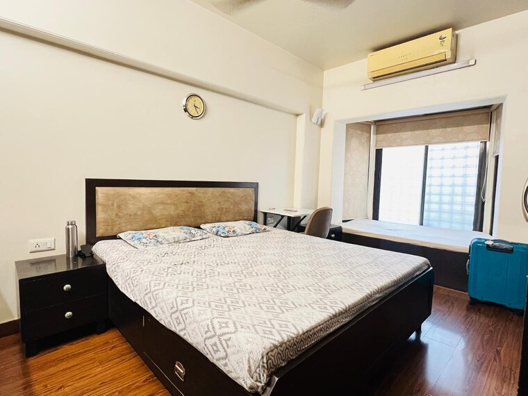 Bedroom, vasant kunj 3 Bedroom 1300 Sq.Ft. Apartment In Vasant Kunj Delhi 9280110