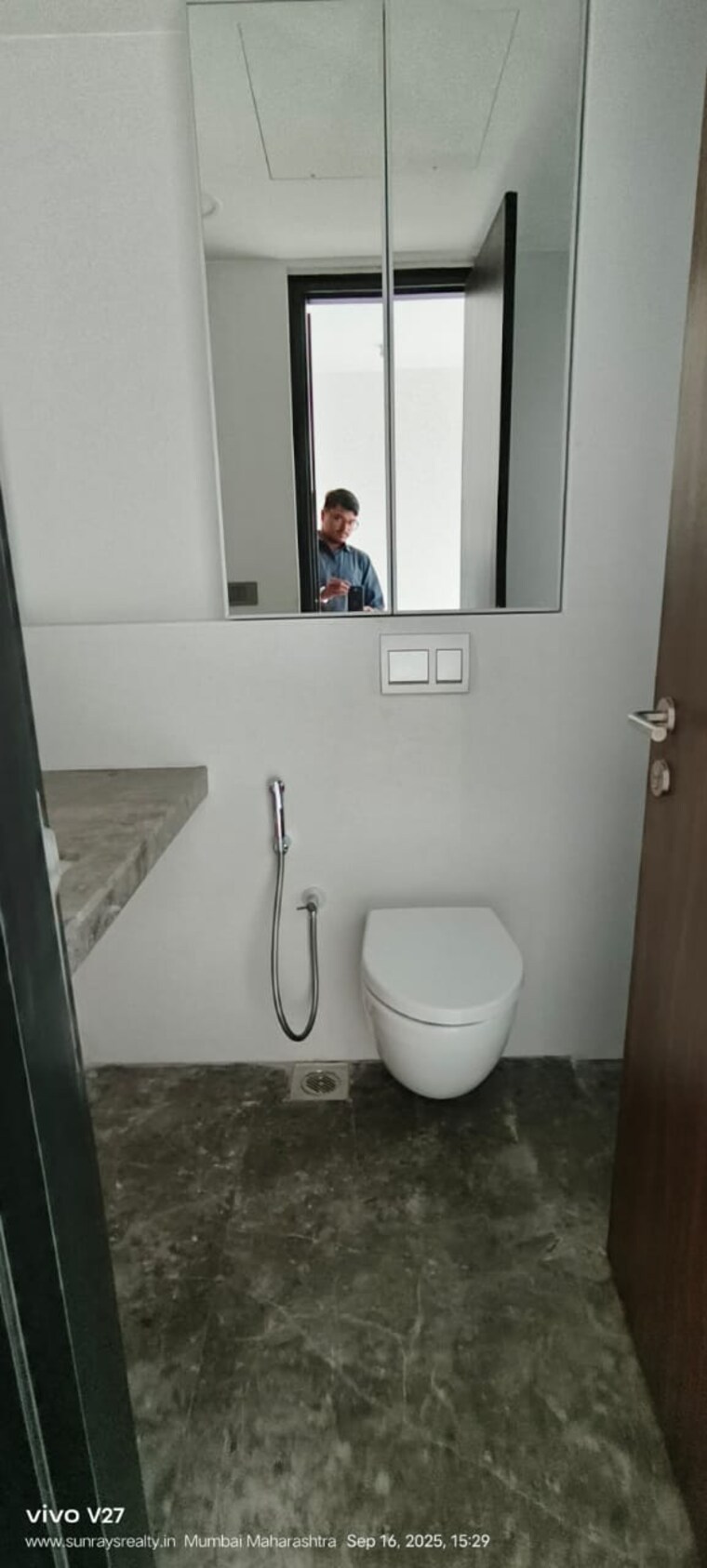 Bathroom, lodha-the-park-tower-6 3 Bedroom 1300 Sq.Ft. Apartment In Worli Mumbai 9280119