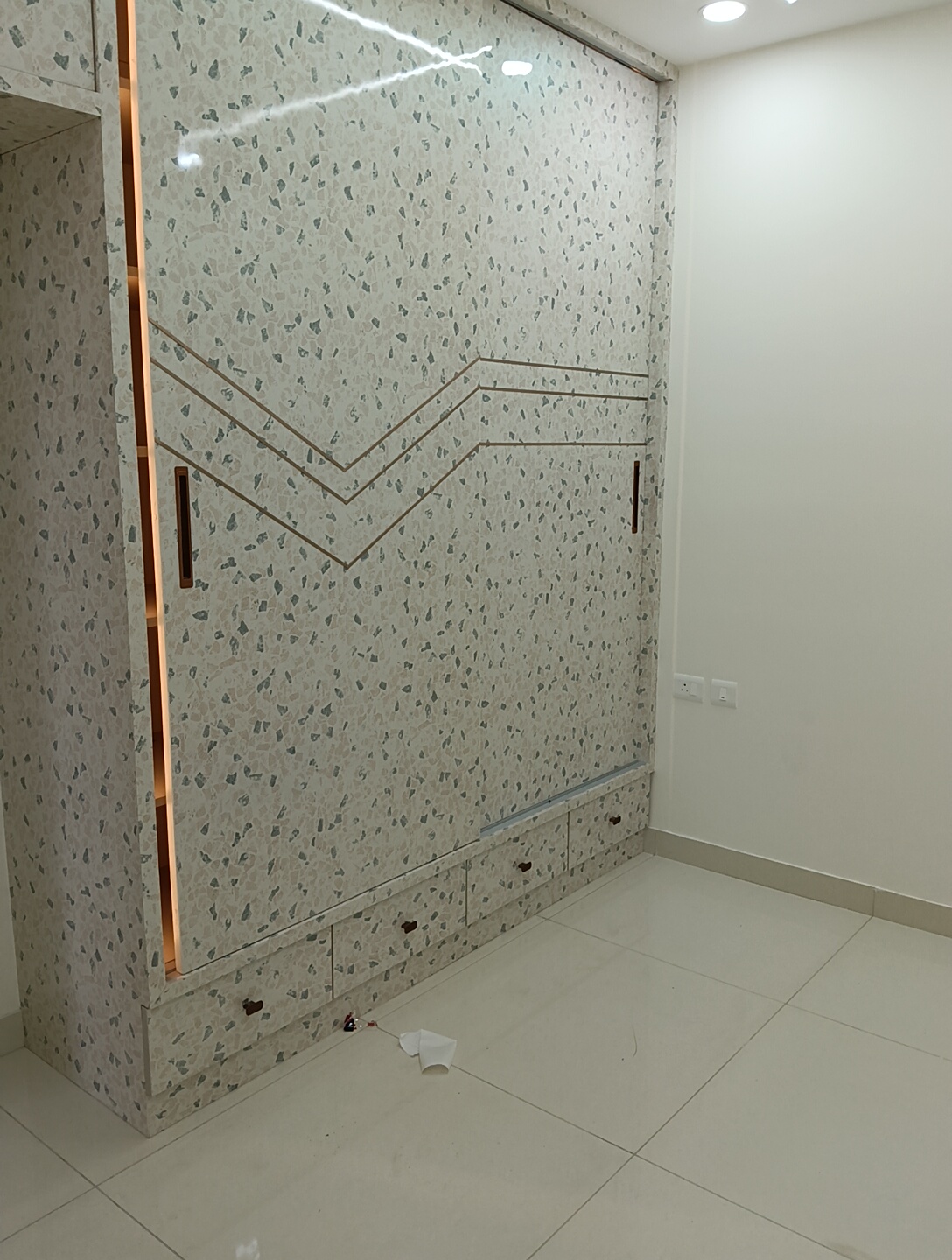 2.5 BHK + Pooja Room Apartment For Rent in Prestige Tranquil