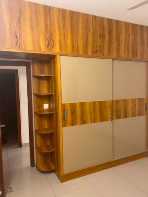 Furnished Amenities in 2 BHK Apartment at Prestige Royale Gardens, Gantiganahalli – for Rent