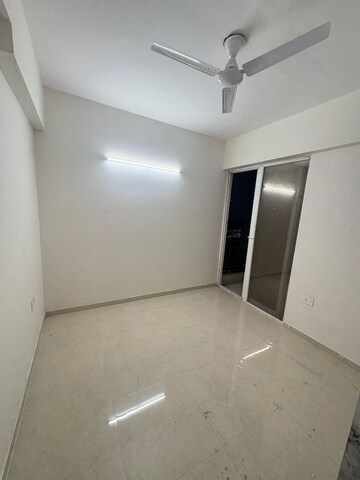 Room in 2 BHK Apartment at Signature The Millennia 3, Sector 37d – for Rent