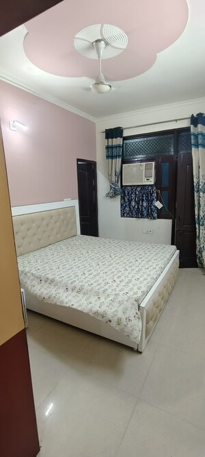 Bedroom in 2 BHK Builder Floor at Dwarka Mor – for Rent