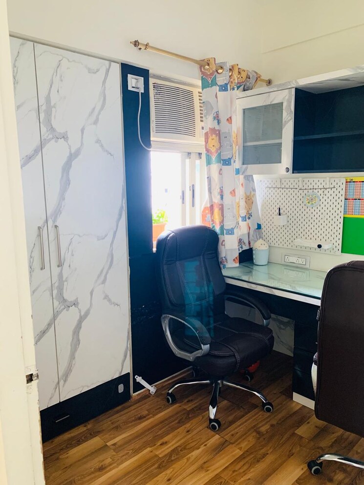 Room, lodha-palava-city 2.5 Bedroom 995 Sq.Ft. Apartment In Dombivli East Thane 9280200