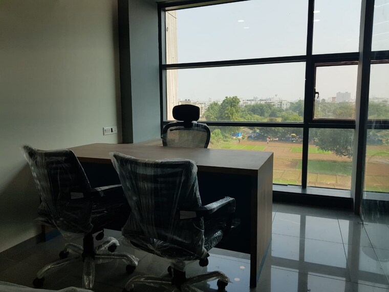 Team Area, thaltej Commercial Office Space 740 Sq.Ft. In Thaltej Ahmedabad 9280171
