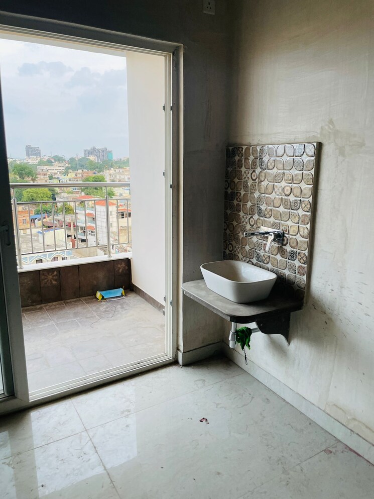 Living Room, morabadi 3 Bedroom 1880 Sq.Ft. Apartment In Morabadi Ranchi 9280183