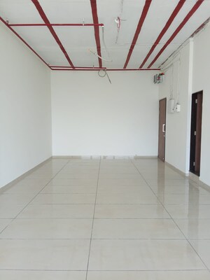 Room in  Office Space at Chandak Unicorn, Andheri West – for Rent