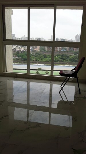 3 BHK Apartment For Rent in Raheja Ridgewood, Goregaon East