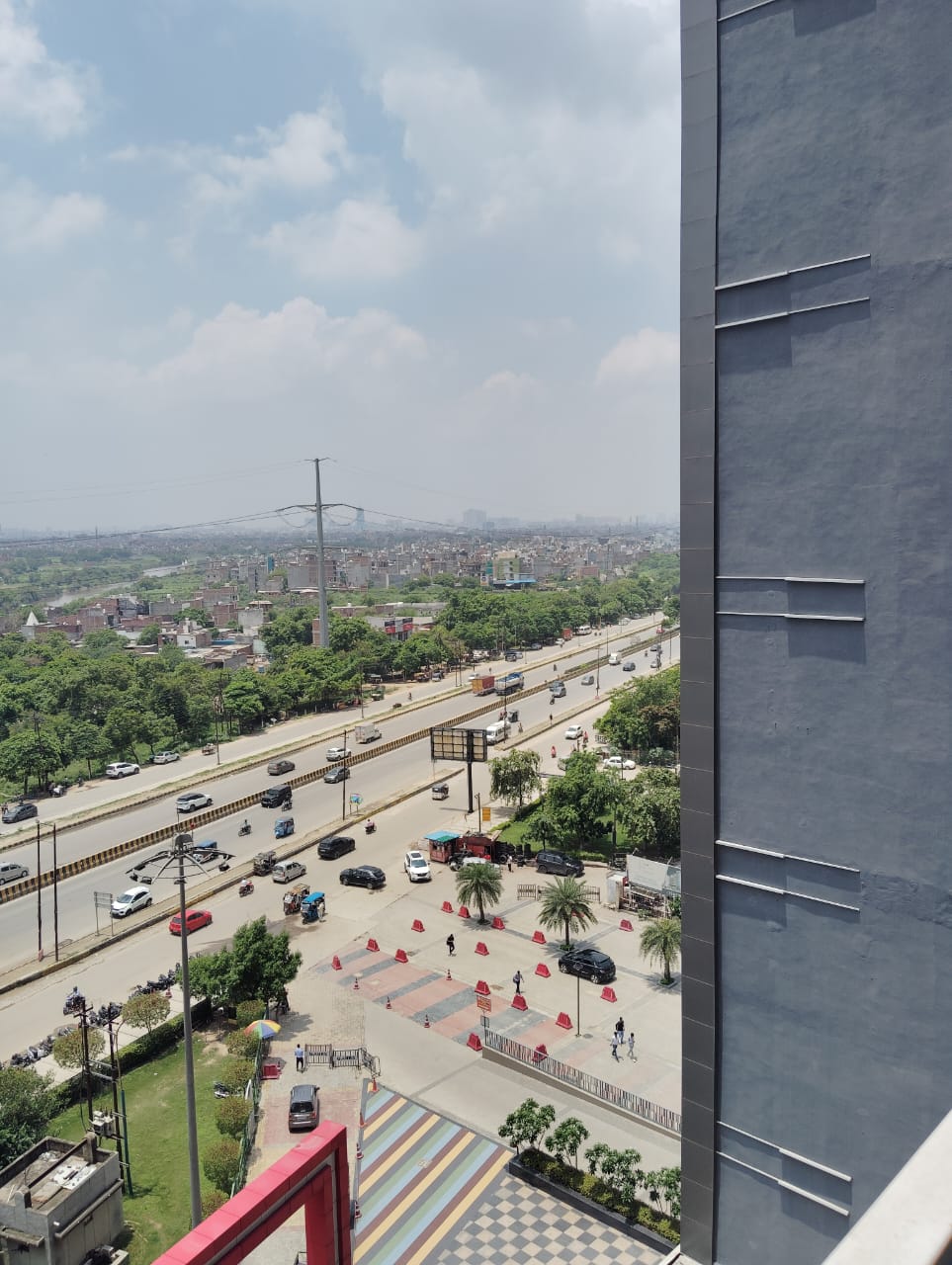 Office Space For Rent in Gaur City Center