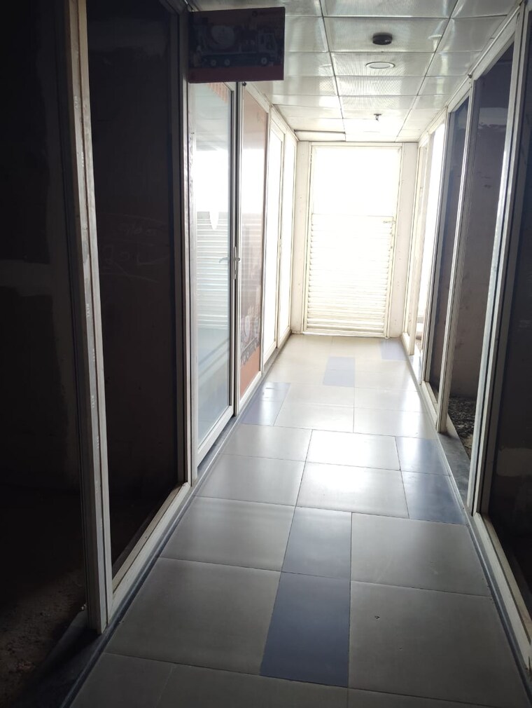 undefined, gaur-city-center Commercial Office Space 393 Sq.Ft. In Sector 4 Greater Noida Greater Noida 9280659