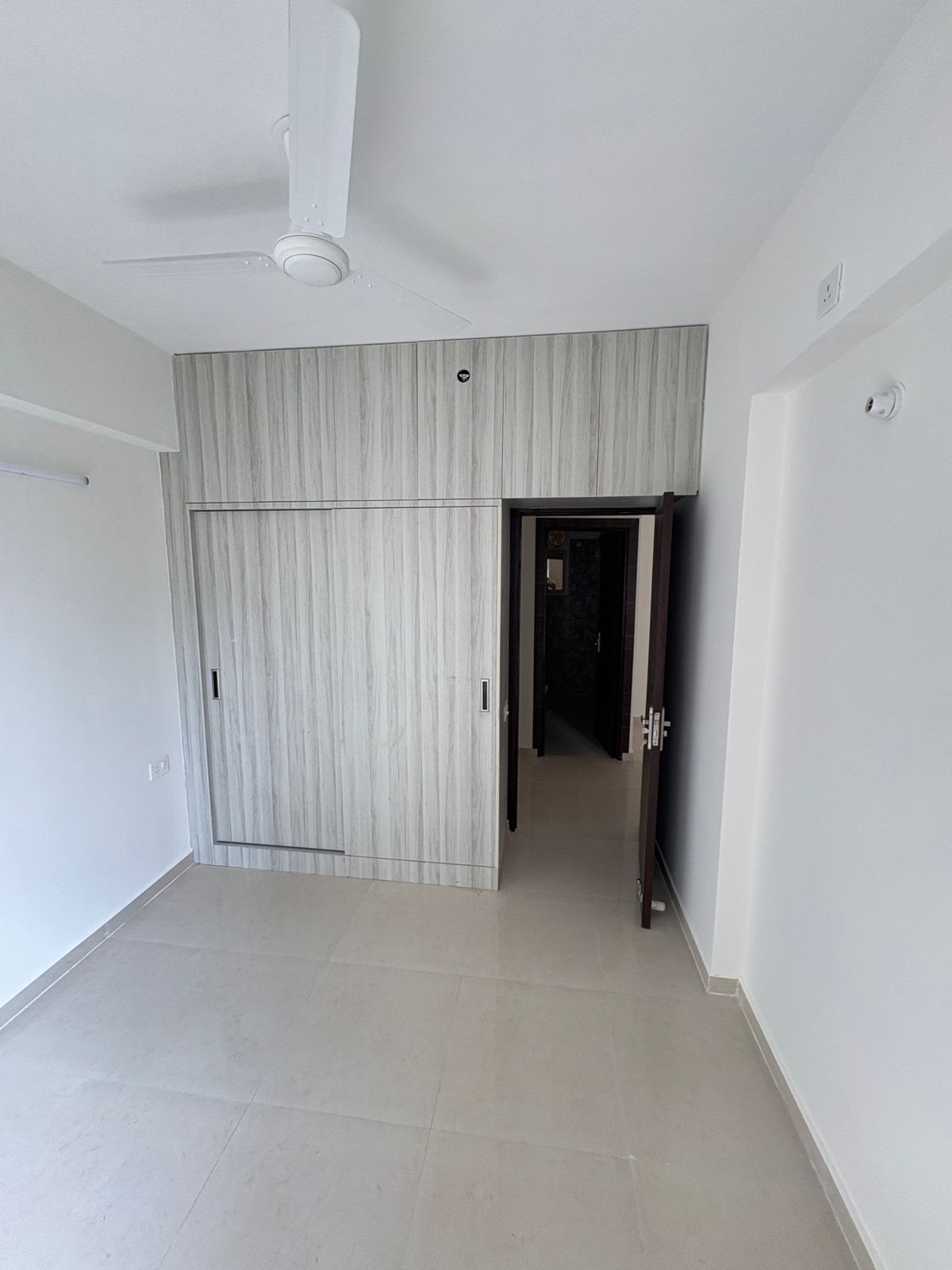 2 BHK 586 Sq.Ft. Apartment in Signature The Millennia 2