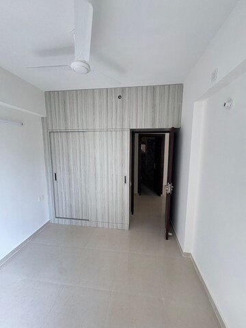 2 BHK Apartment For Rent in Signature The Millennia 2, Sector 37d