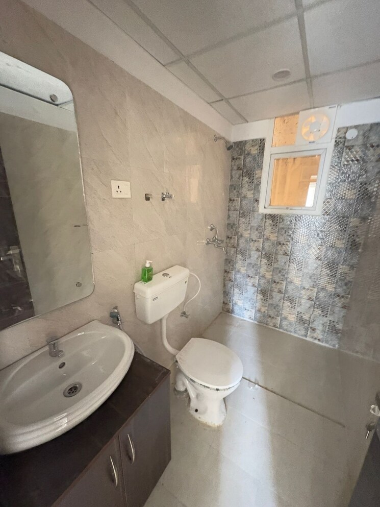Bathroom, signature-the-millennia-2 2 Bedroom 586 Sq.Ft. Apartment In Sector 37d Gurgaon 9280265
