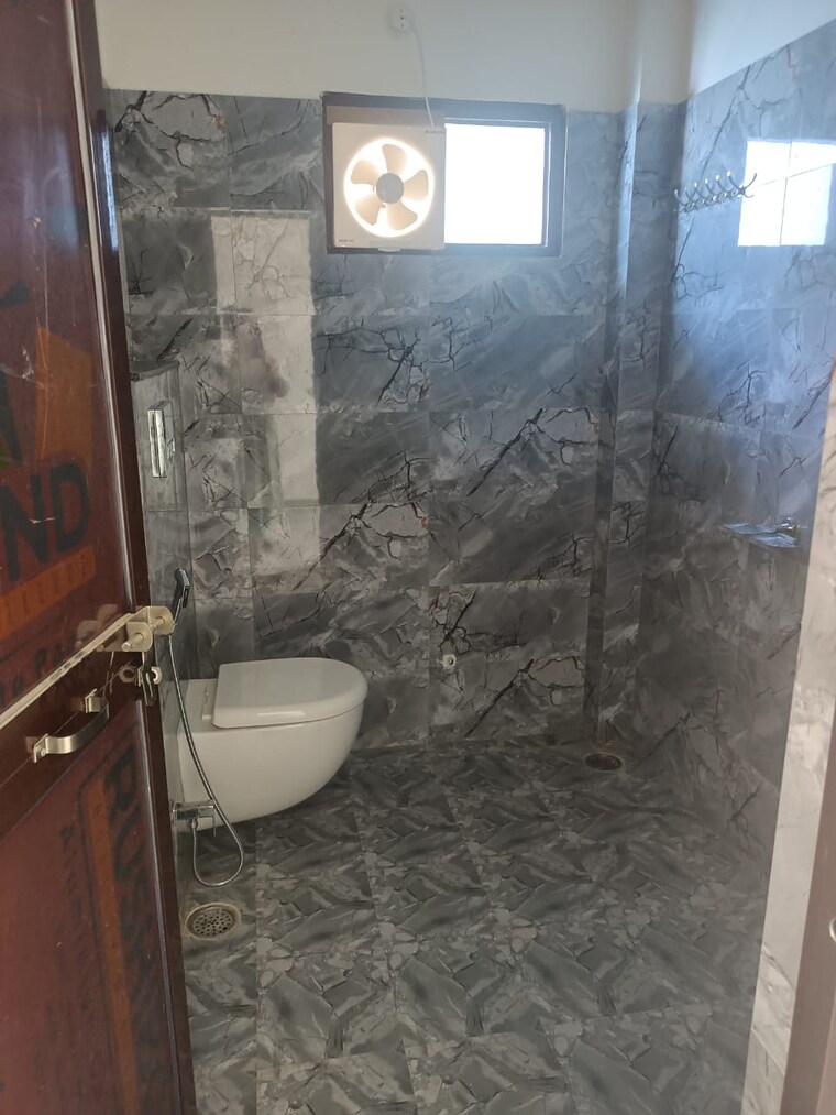 Bathroom, sultanpur road 2 Bedroom 1250 Sq.Ft. Independent House In Sultanpur Road Lucknow 9280321