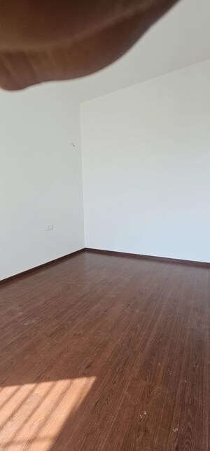 Room in 1 BHK Apartment at Bhairaav Goldcrest Residency, Ghansoli – for Rent