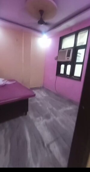 Bedroom in 1 BHK Builder Floor at Vile Parle West – for Rent