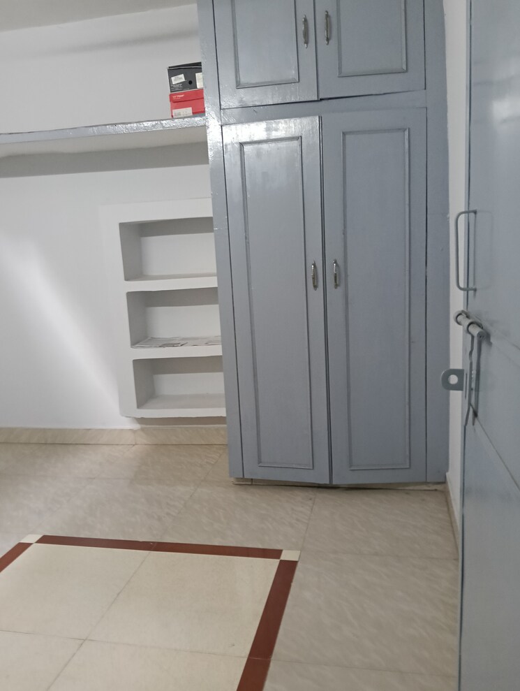 undefined, govindpuri 1 Bedroom 50 Sq.Yd. Builder Floor In Govindpuri Delhi 9280336