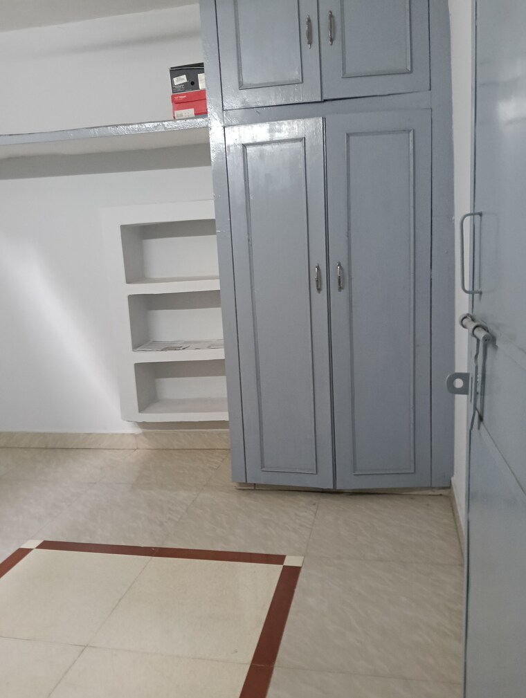 undefined, govindpuri 1 Bedroom 50 Sq.Yd. Builder Floor In Govindpuri Delhi 9280336