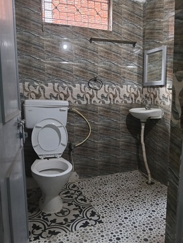 Bathroom in 1 BHK Builder Floor at Govindpuri – for Rent