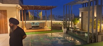 Gym in 4 BHK Builder Floor at Chittaranjan Park – for Sale
