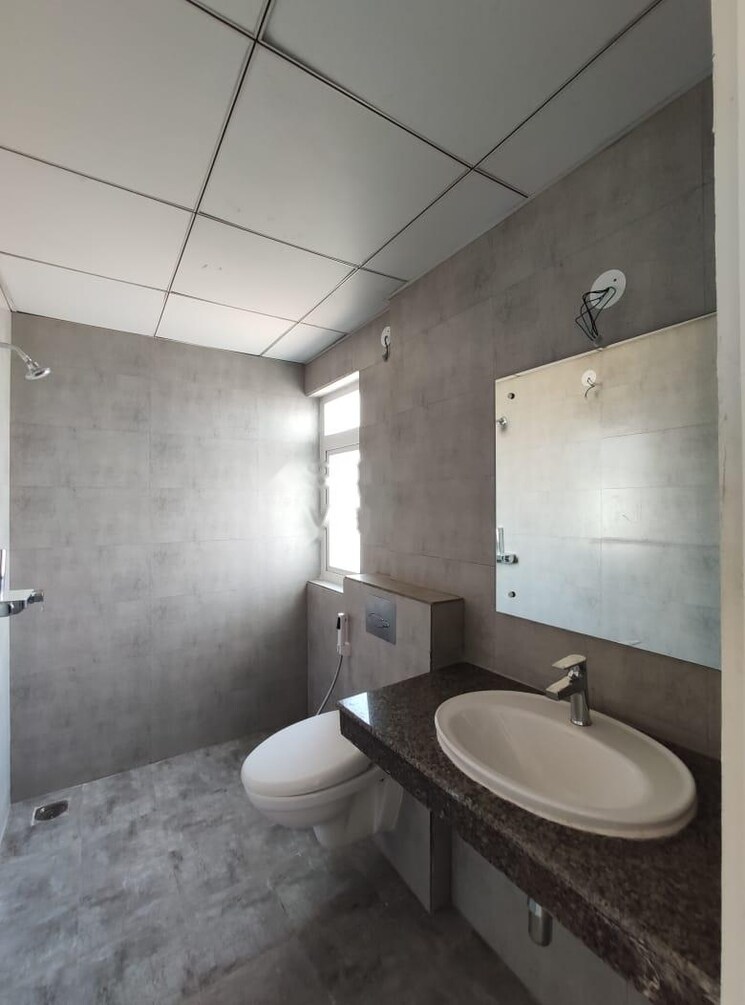 Bathroom, mapsko-mount-ville 3.5 Bedroom 1815 Sq.Ft. Apartment In Sector 79 Gurgaon 9280355