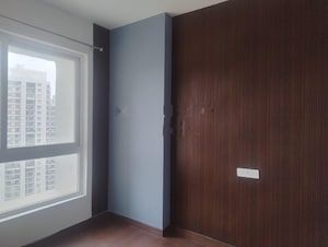 Room in 3.5 BHK Apartment at Mapsko Mount Ville, Sector 79 – for Rent