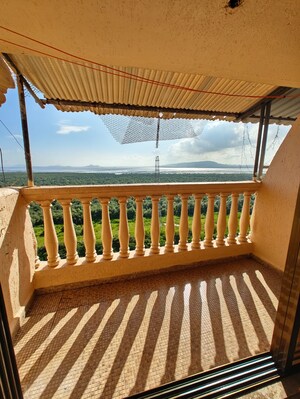 Furnished Amenities in 2 BHK Apartment at Paradise Sai Pride, Sanpada – for Sale