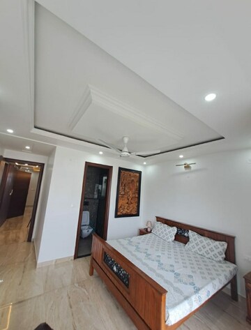 Bathroom in 3 BHK Builder Floor at East Patel Nagar – for Rent