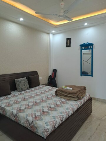Bedroom in 3 BHK Builder Floor at East Patel Nagar – for Rent