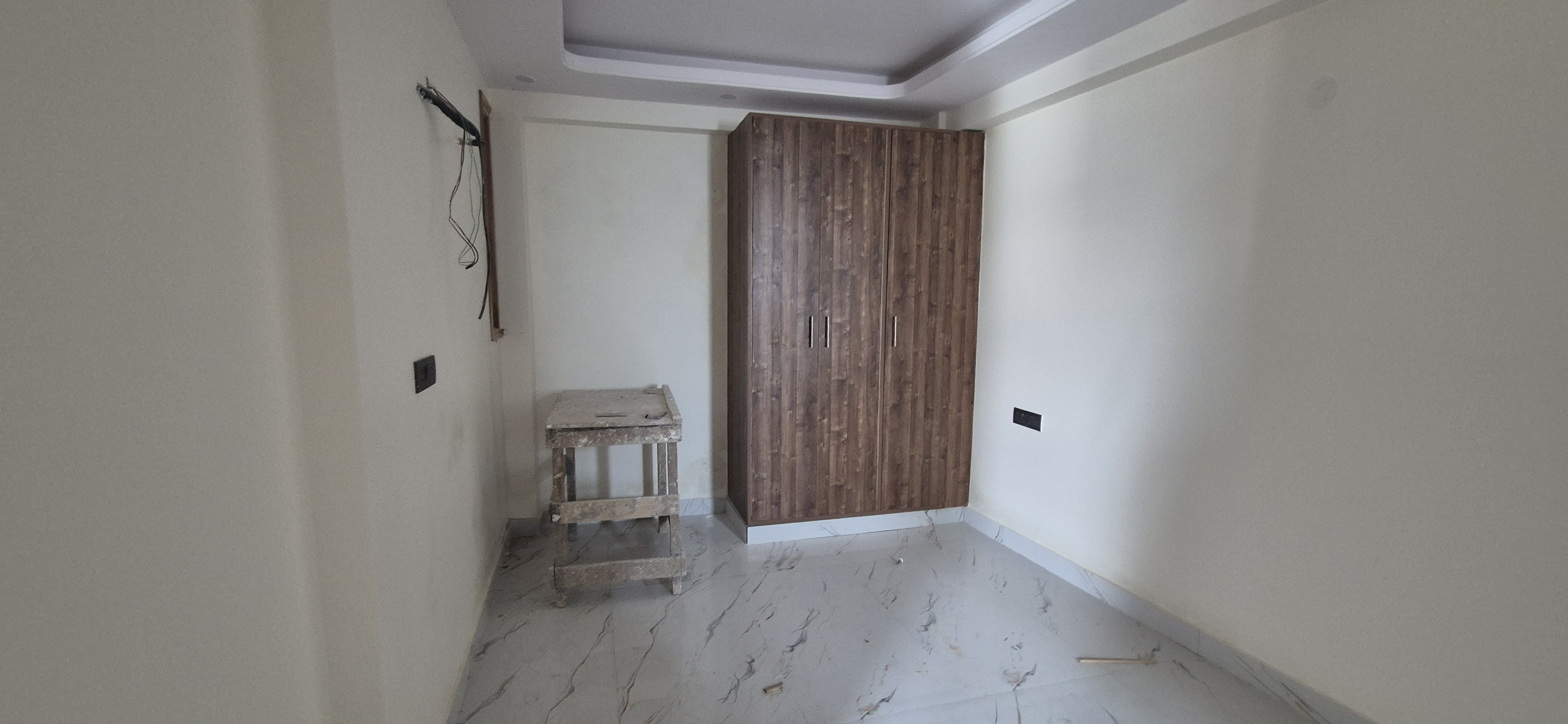 2.5 BHK + Extra Room Builder Floor For Sale in Chattarpur