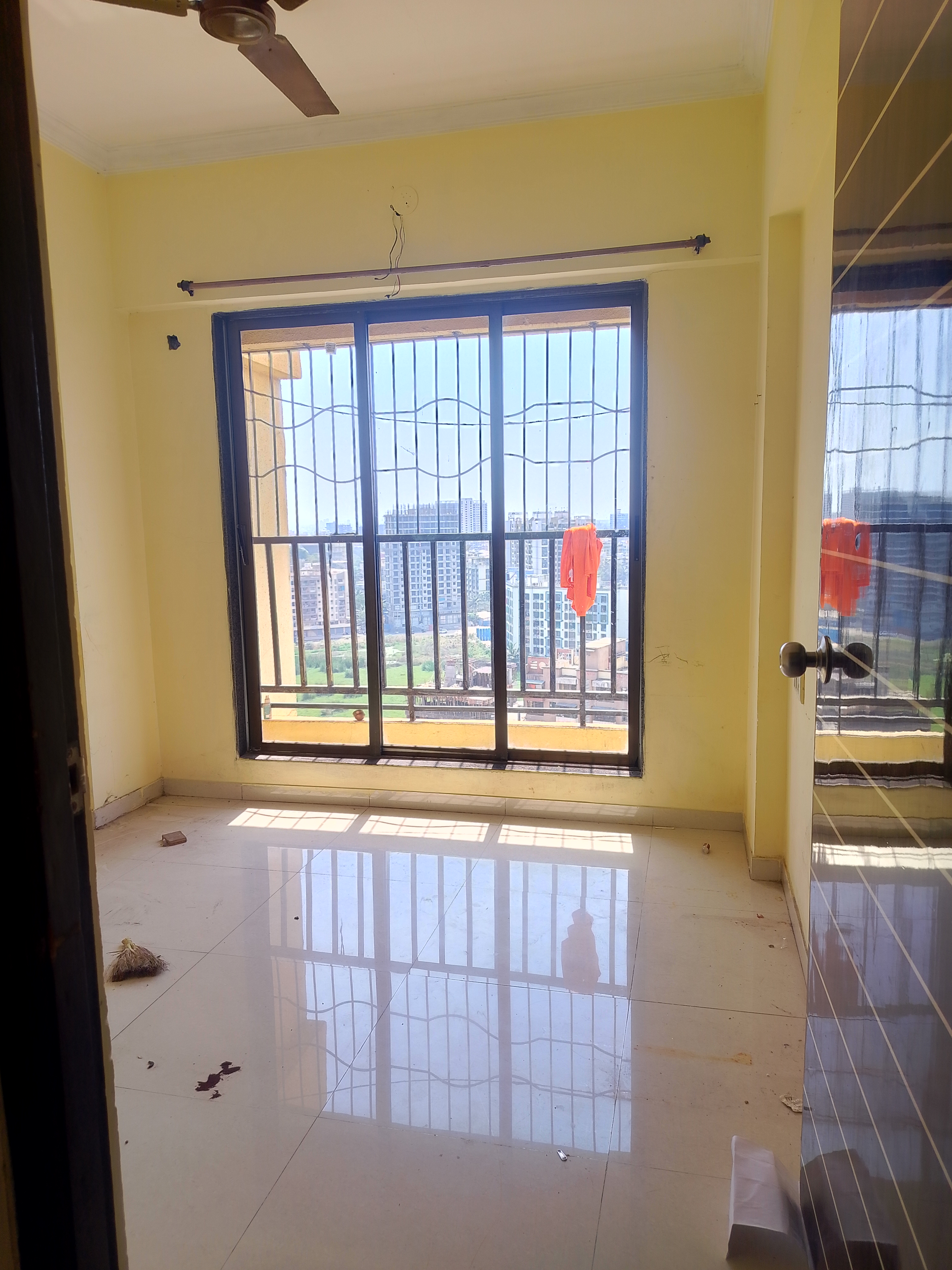 1 BHK + Study Room 575 Sq.Ft. Apartment in DGS Sheetal Deep Complex