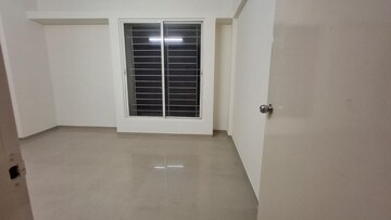 Room in 2 BHK Apartment at Pate Balark Arcadia, Sinhagad Road – for Sale