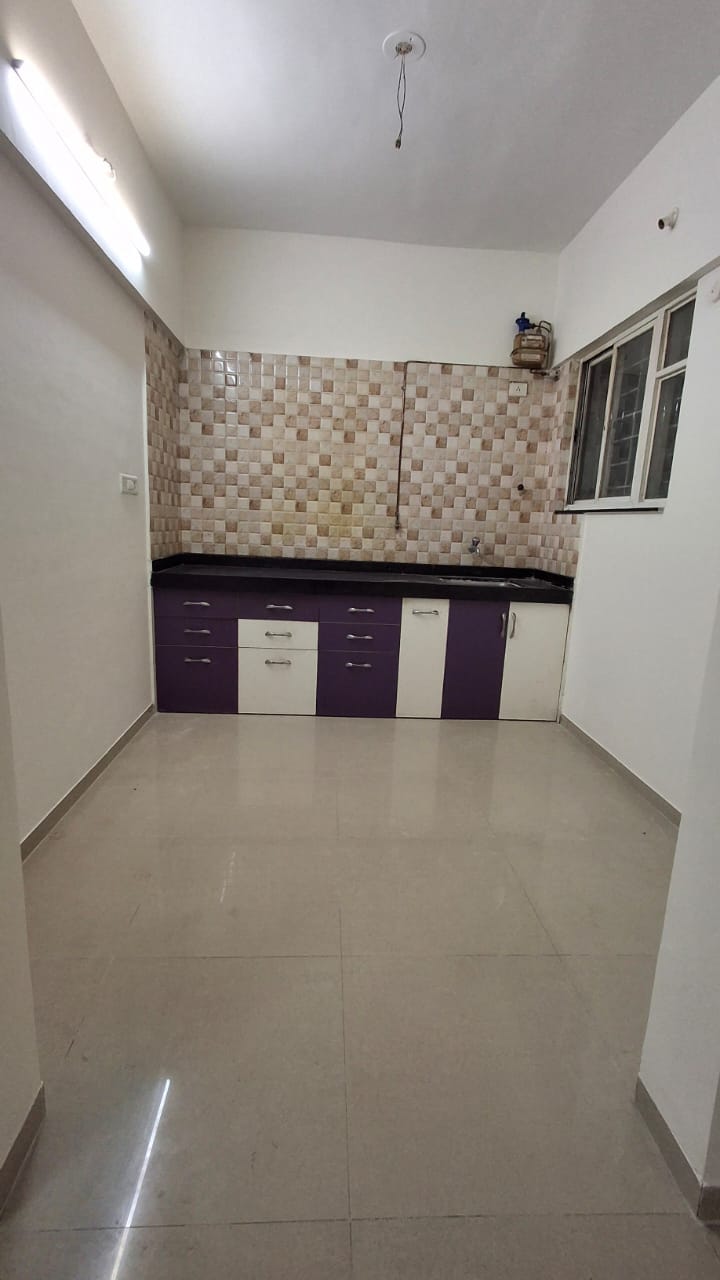 2 BHK + Servant Room Apartment For Sale in Pate Balark Arcadia