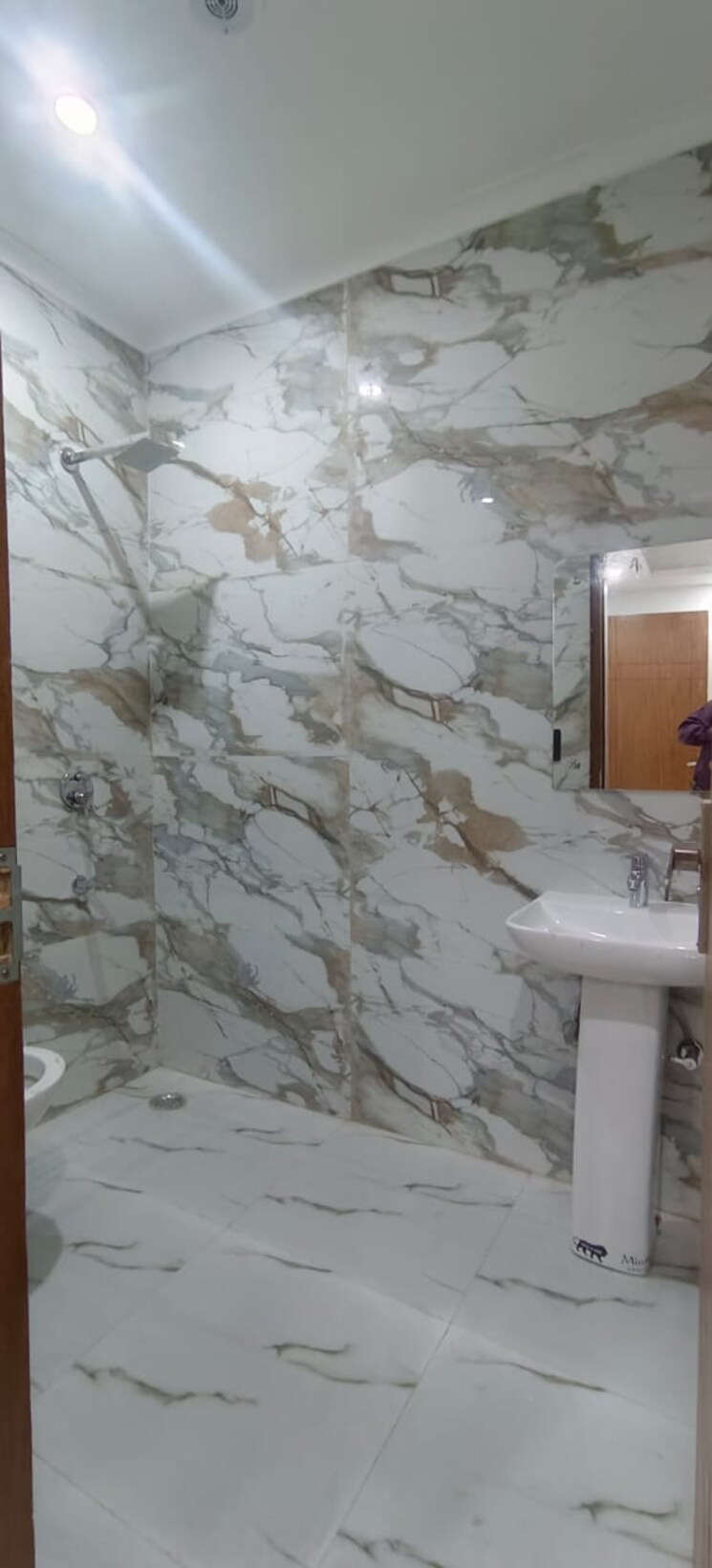 Balcony, freedom fighters enclave 3 Bedroom 1350 Sq.Ft. Builder Floor In Freedom Fighters Enclave Delhi 9280730