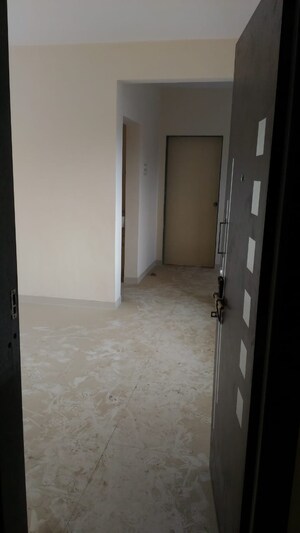 Room in 2 BHK Apartment at Kumar Mahatma Society, Kothrud – for Rent