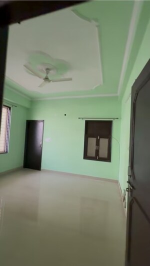 2 BHK Builder Floor For Rent in Sector 31