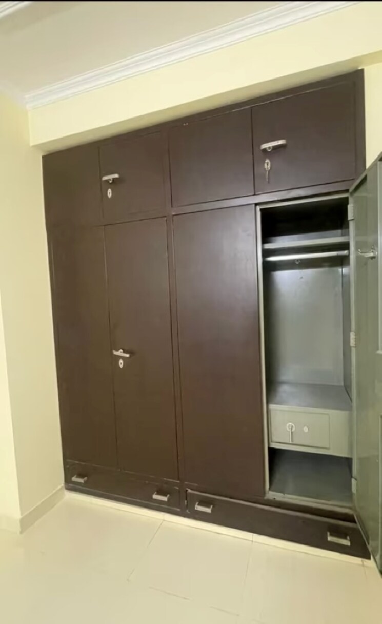 undefined, sector 31 2 Bedroom 1000 Sq.Ft. Builder Floor In Sector 31 Gurgaon 9273908