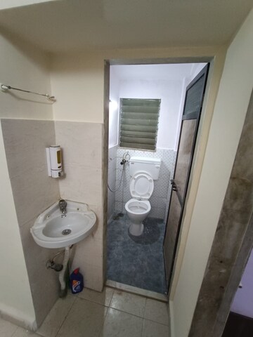 Bathroom in 1 BHK Apartment at Poonam Sagar Complex, Sector 9 – for Rent