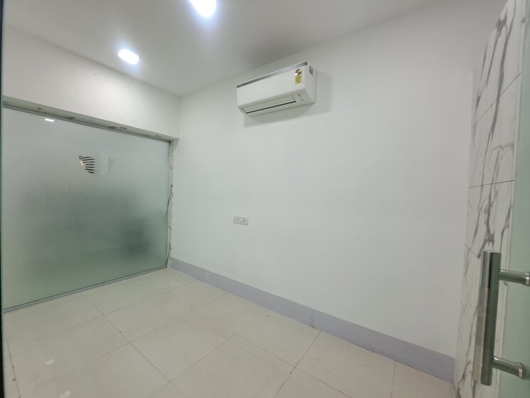 Room, raheja-arcade Commercial Office Space 1920 Sq.Ft. In Cbd Belapur Sector 11 Navi Mumbai 9281057