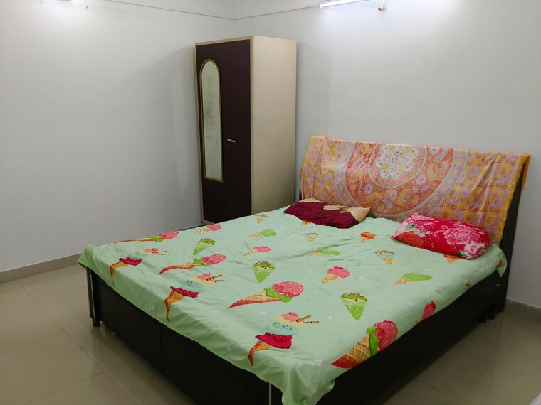 Master Bedroom, kanke road 3 Bedroom 1500 Sq.Ft. Apartment In Kanke Road Ranchi 9281029
