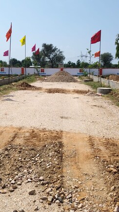 Plot For Sale in Manpura at Bhatawala