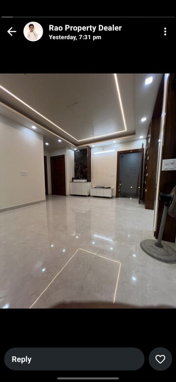 Living Room in 2 BHK Builder Floor at Sector 9 – for Rent